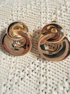 Givenchy Vintage 18K Plated yellow Gold Infinity 2” Earrings MAKE AN OFFER!